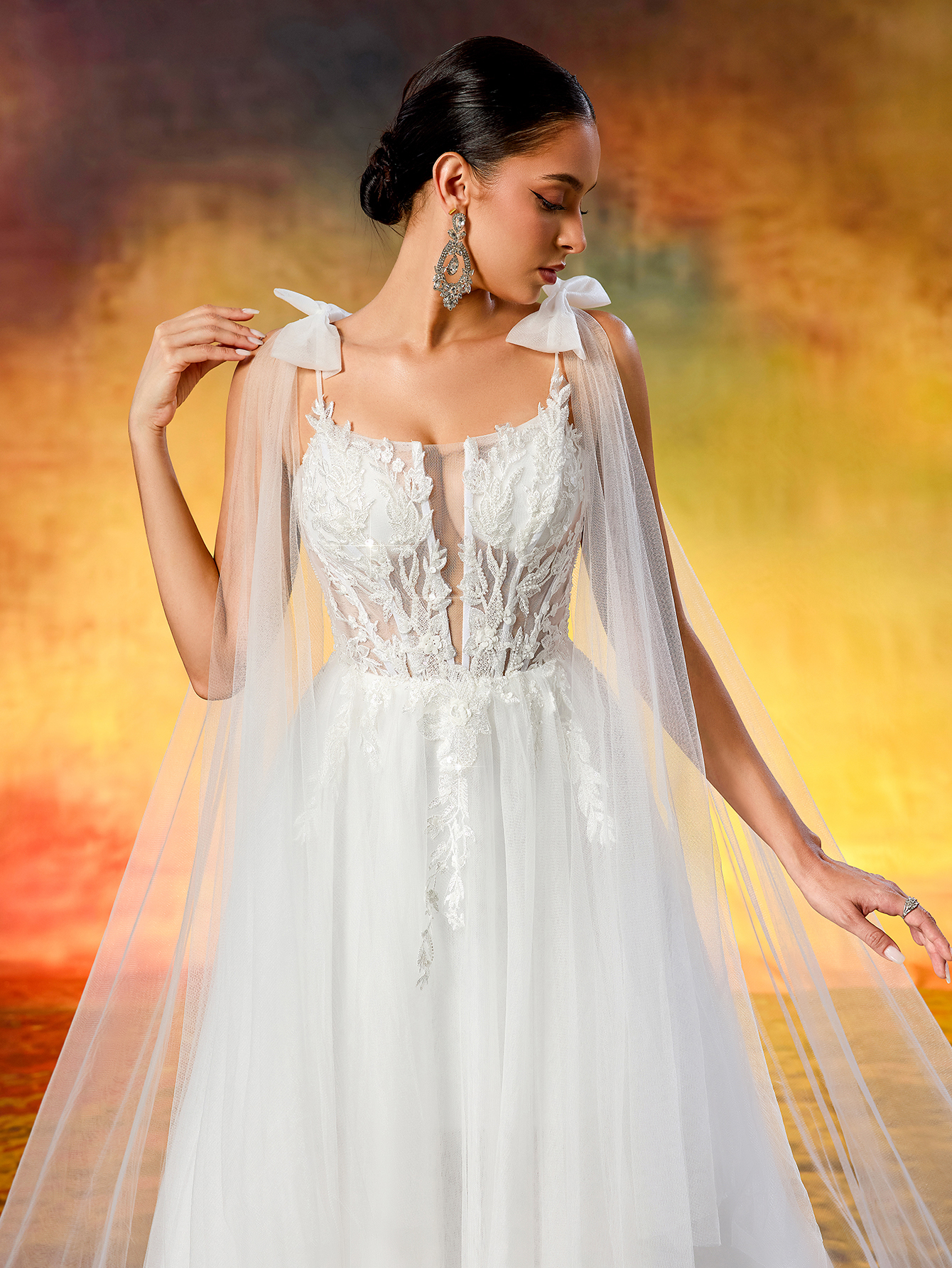 Elegant Lace Appliqué & Bowknot - Fairy Tulle A-Line Wedding Dress