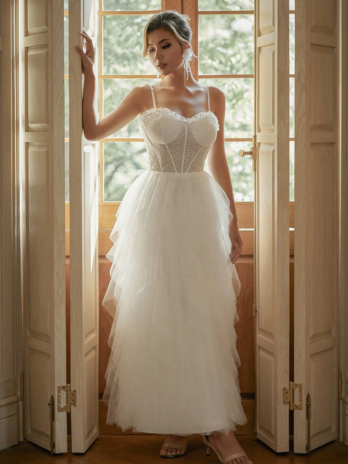 Modecrush Trendy White Wedding Dress, Tiered Tulle with Delicate Straps, Chic Bridal Gown, Porm Gown
