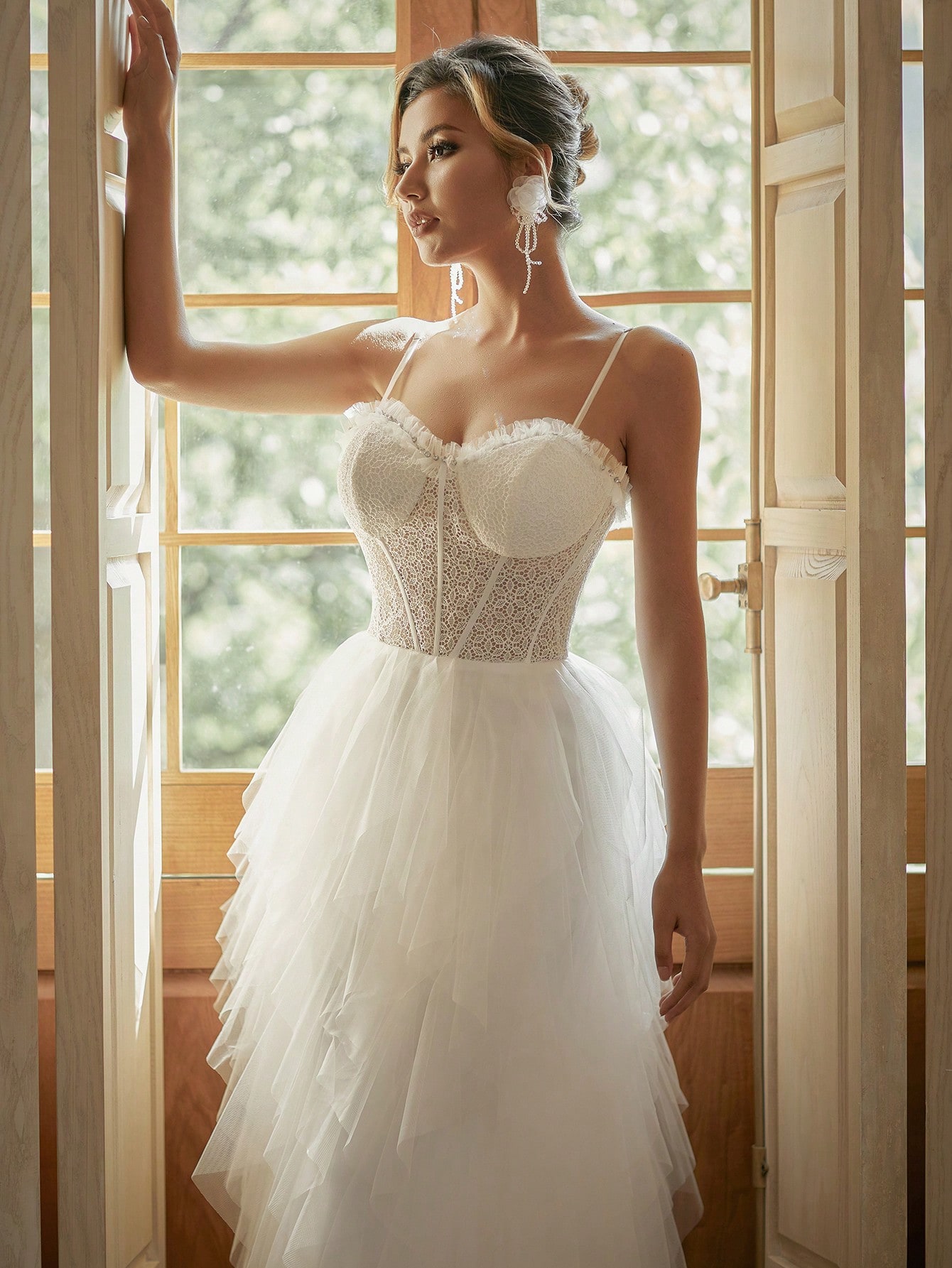 Modecrush Trendy White Wedding Dress, Tiered Tulle with Delicate Straps, Chic Bridal Gown, Porm Gown