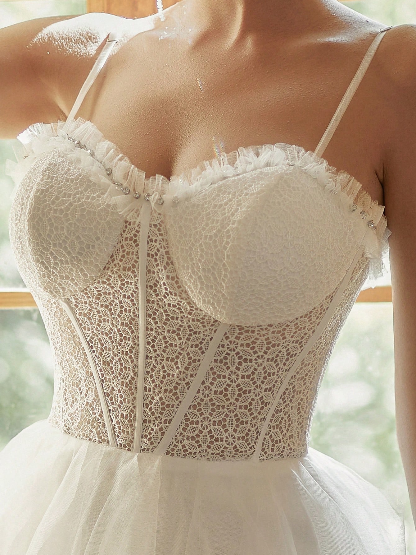 Modecrush Trendy White Wedding Dress, Tiered Tulle with Delicate Straps, Chic Bridal Gown, Porm Gown