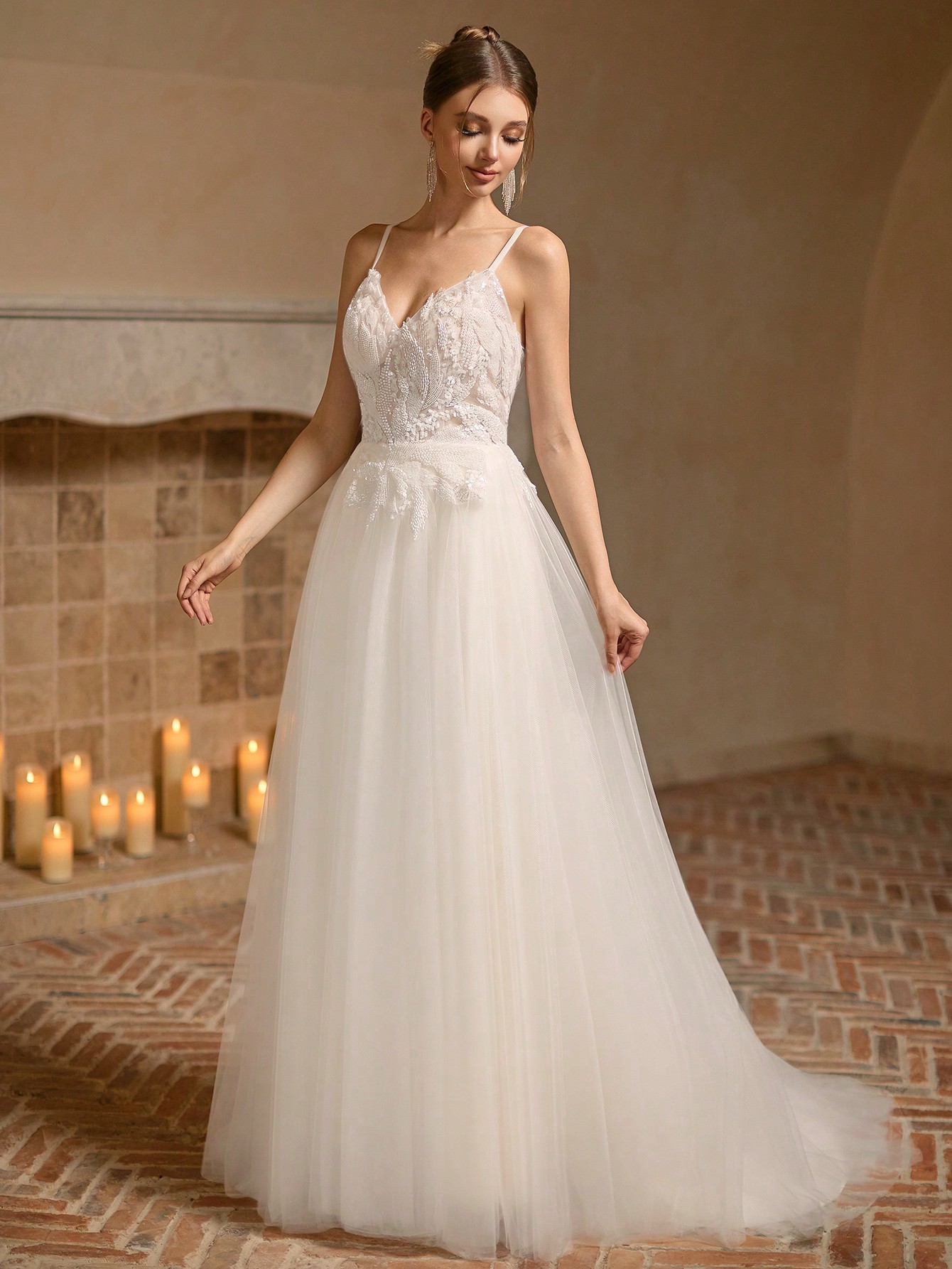 Modecrush Gorgeous Spaghetti Strap Dress with Floral Appliques, A-line Train Elegant Bridal Gown, for Party, Wedding, Graduation Dress