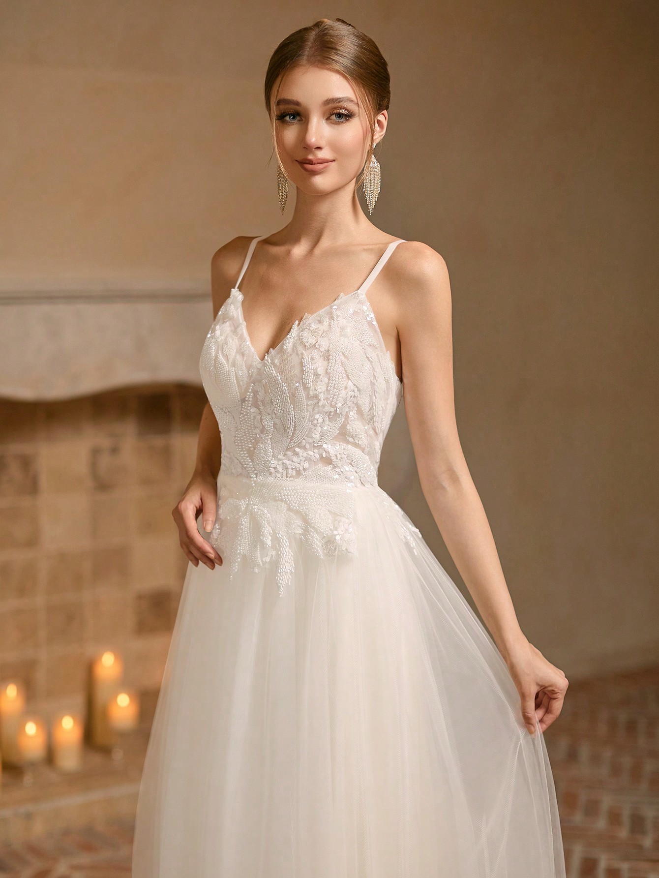 Modecrush Gorgeous Spaghetti Strap Dress with Floral Appliques, A-line Train Elegant Bridal Gown, for Party, Wedding, Graduation Dress