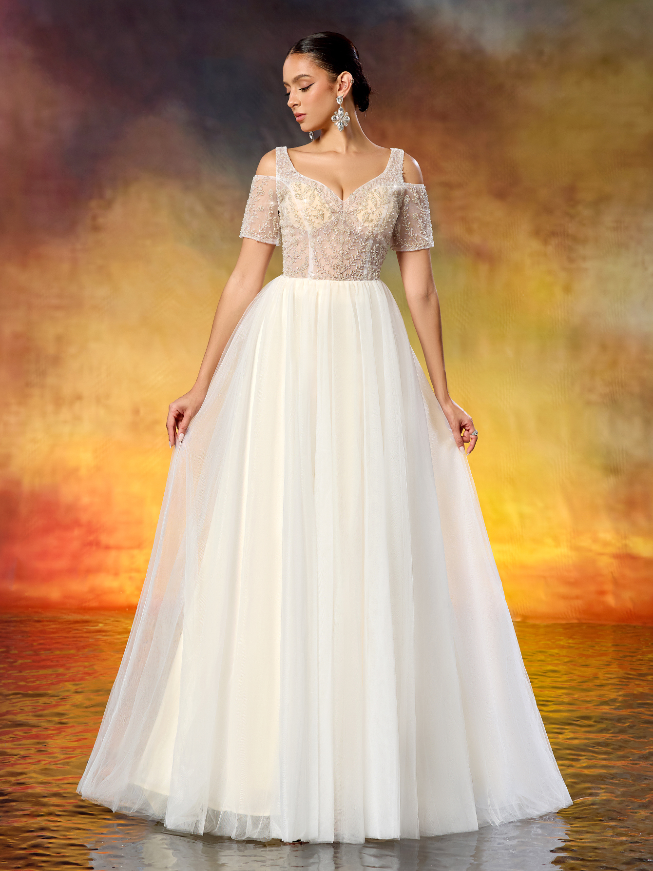 Elegant Sweetheart Neckline Off-Shoulder Short-Sleeve Beaded Tulle Wedding Dress