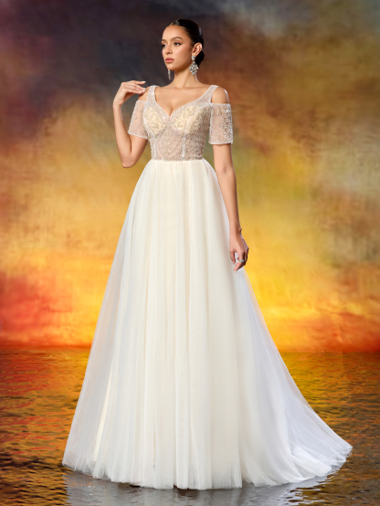 Elegant Sweetheart Neckline Off-Shoulder Short-Sleeve Beaded Tulle Wedding Dress