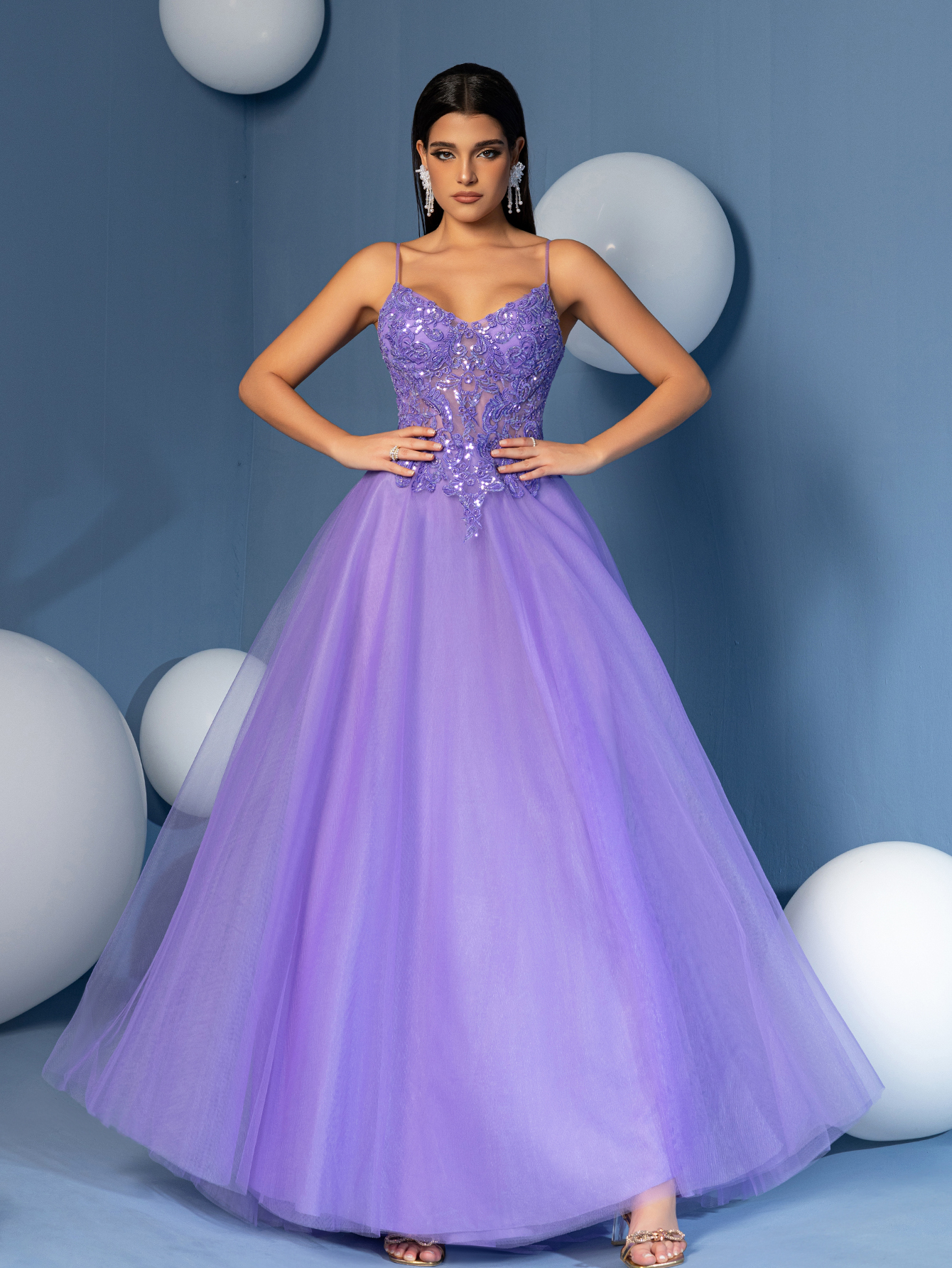 Modecrush women's Formal Evening Gown (Elaborate Design)