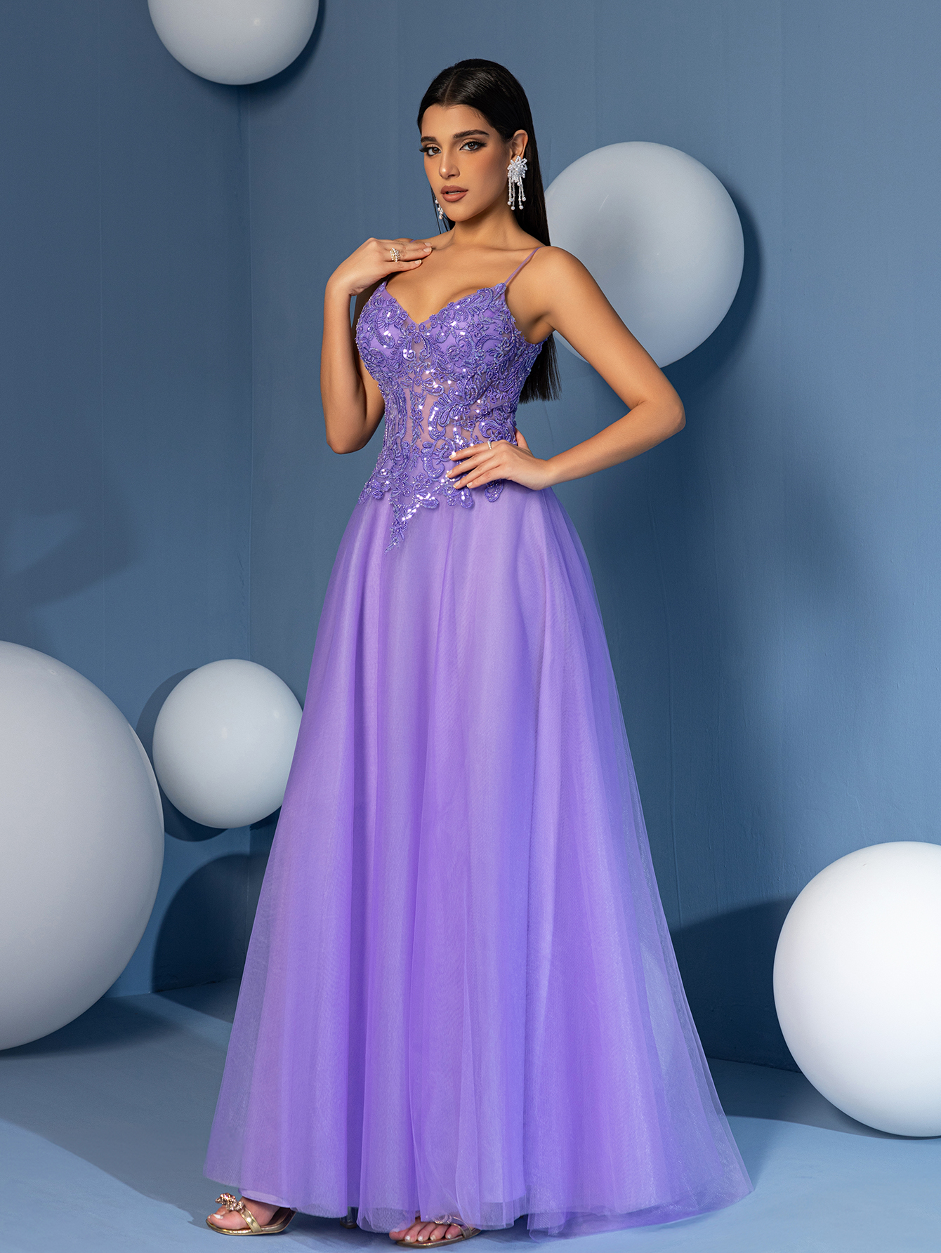 Modecrush women's Formal Evening Gown (Elaborate Design)