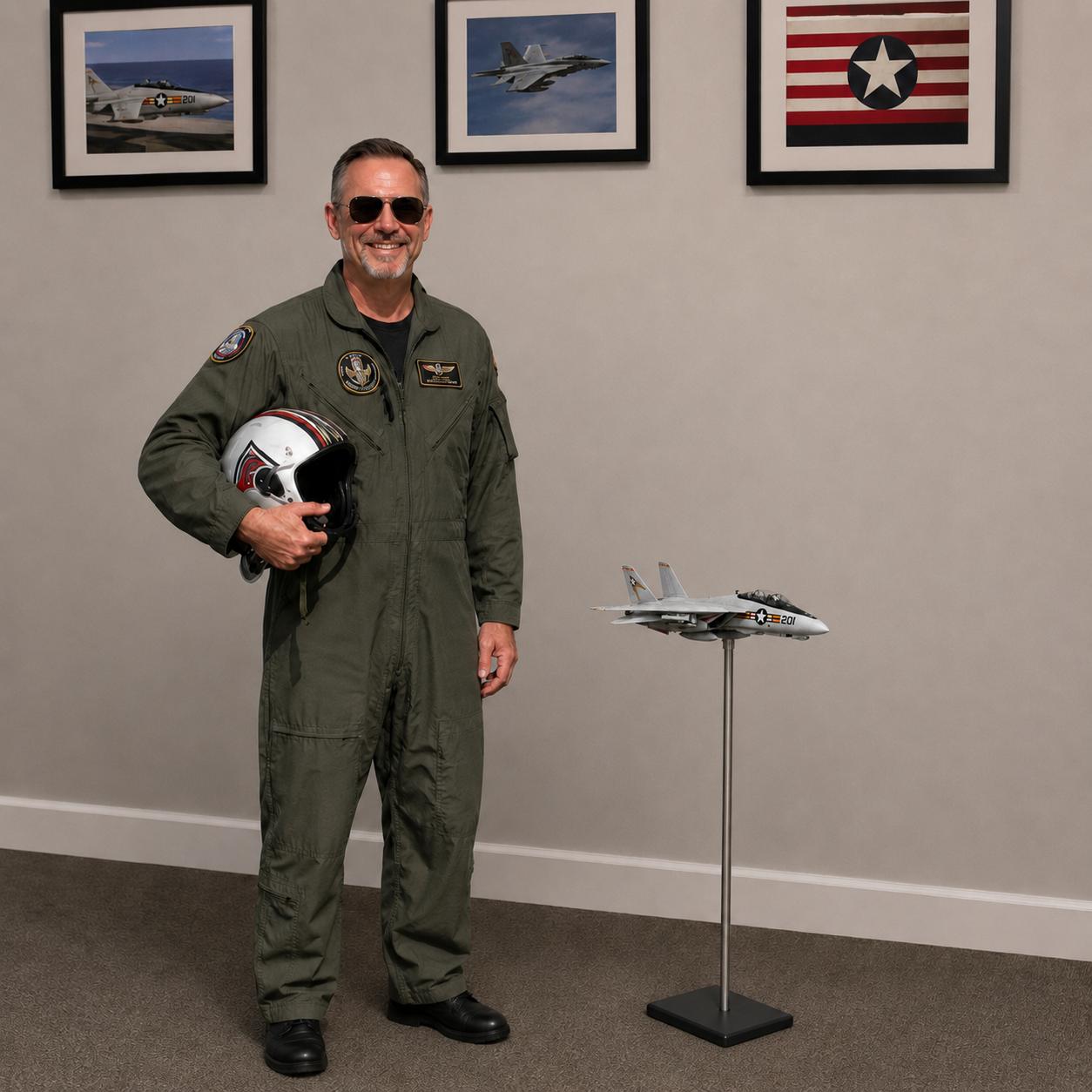 Top Gun's Legendary F-14 Tomcat Weathervane - Bring the Sky's Glory to Your Garden