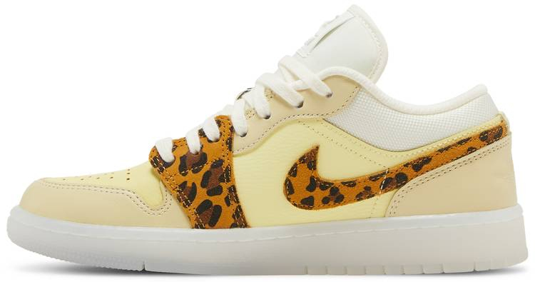 Low 'SNKRS Day' DN6998-700