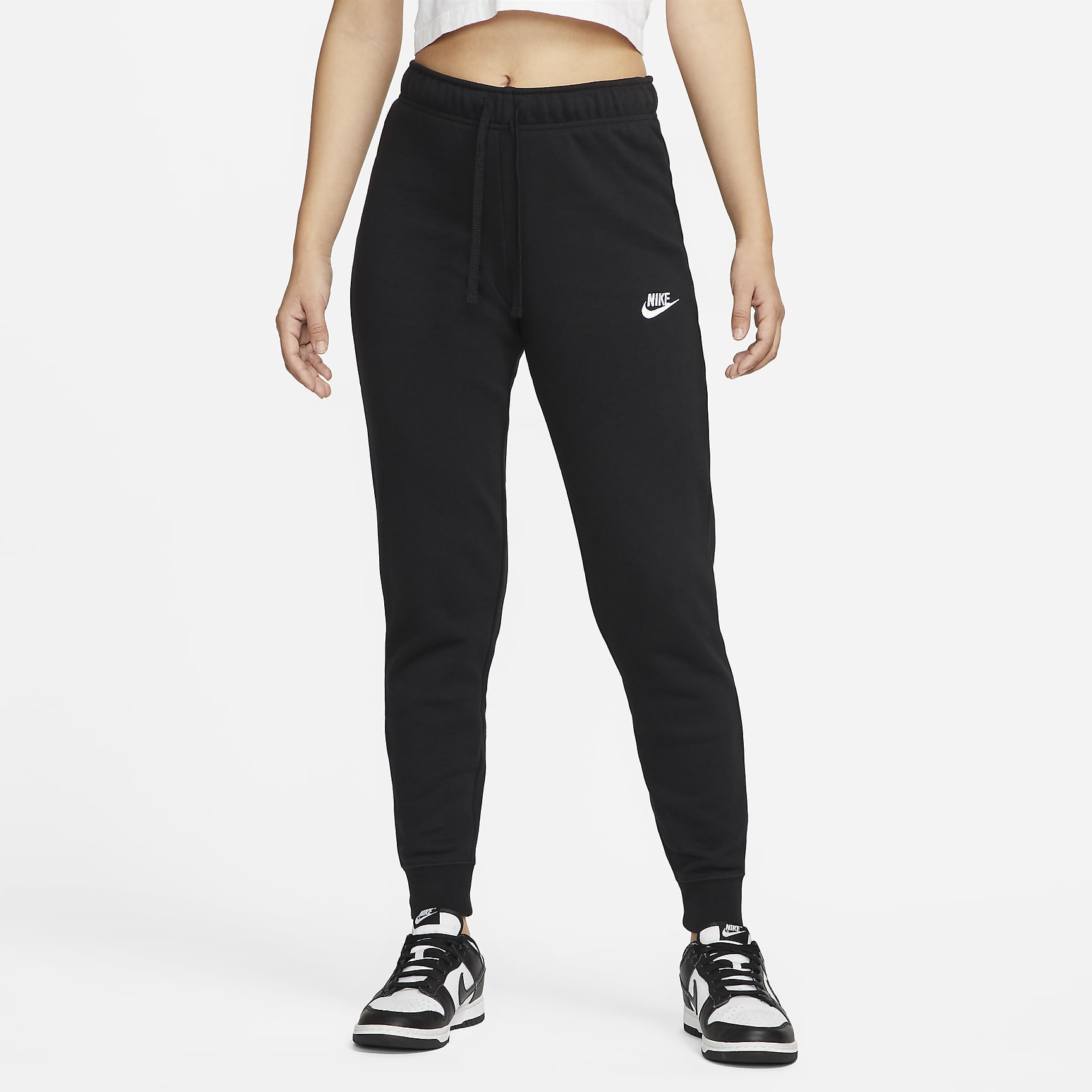 Sportswear Club Fleece - Women's Mid-Rise Slim Joggers