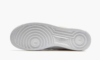 1 Low 7 LV8 ��Gold Foil