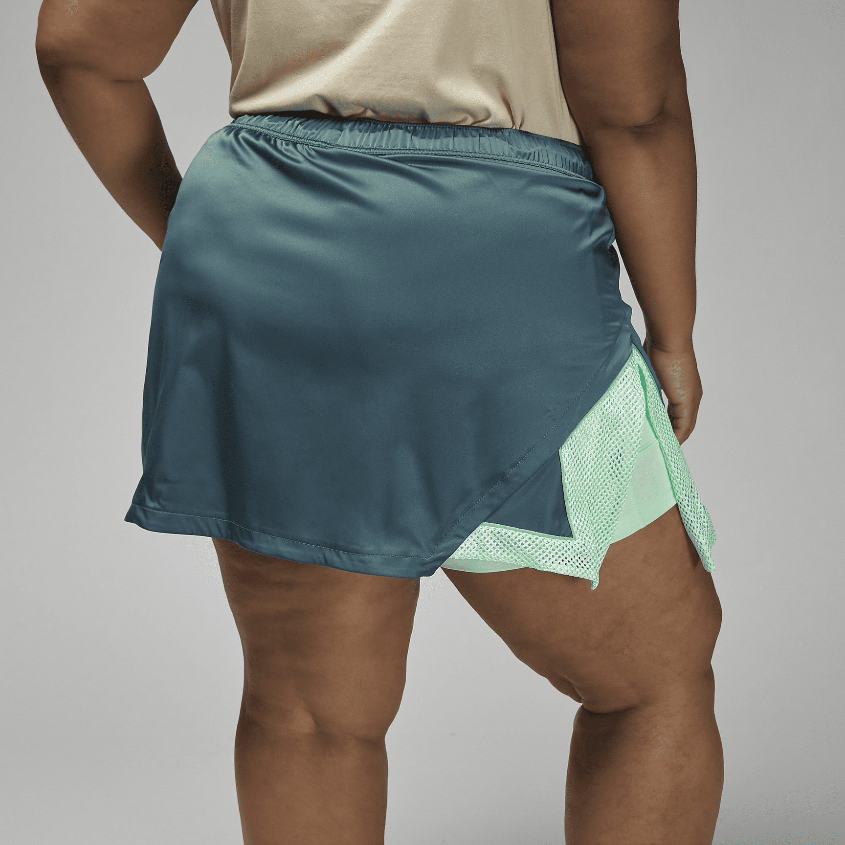 Essentials - Women's Skirt (Plus Size)