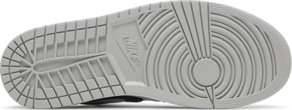 Low 'Shadow Toe' 553558-052