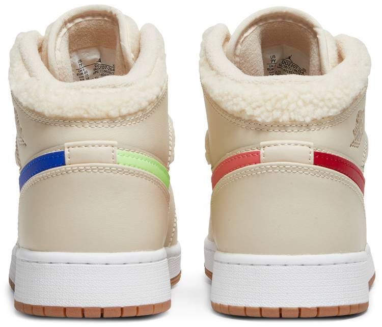 Mid Utility 'Fleece' DO2207-264