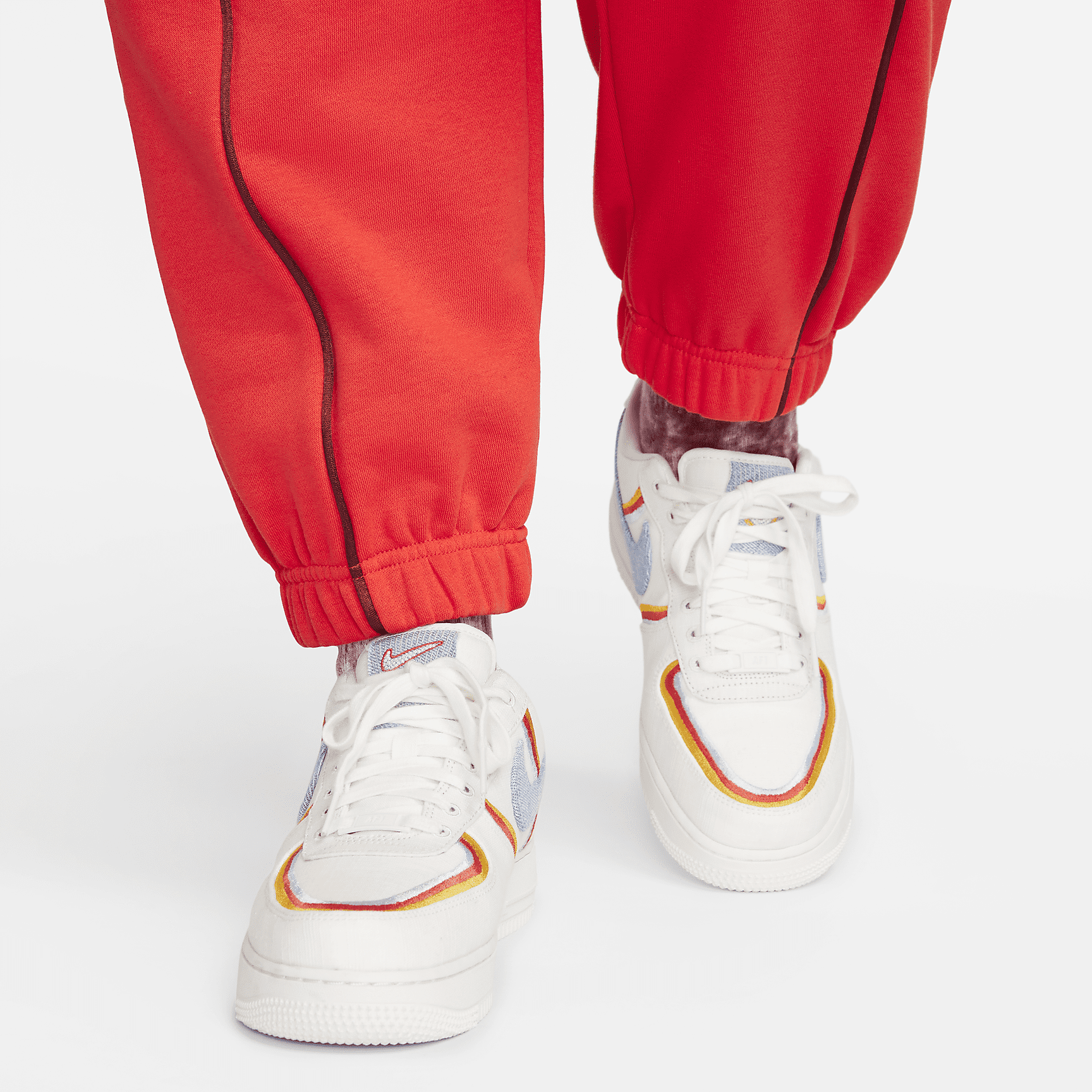 - Women's Mid-Rise Fleece Joggers (Plus Size)