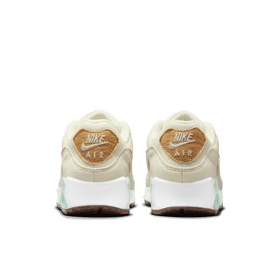 90 LX Happy Pineapple