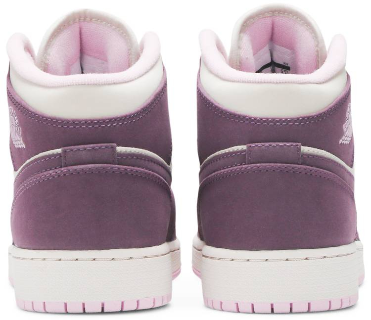 Retro Mid GS 'Pro Purple' 555112-500