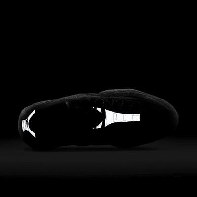 95 White/Cool Grey/Wolf Grey/Black