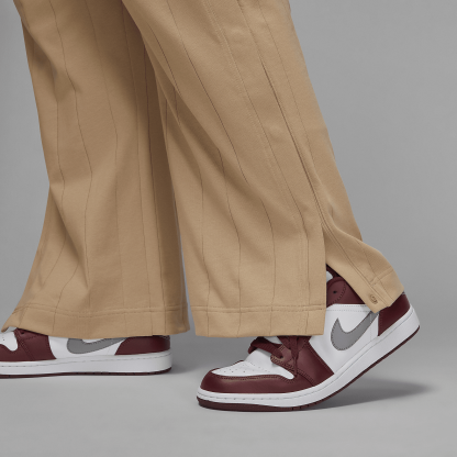 - Women's Knit Pants (Plus Size)