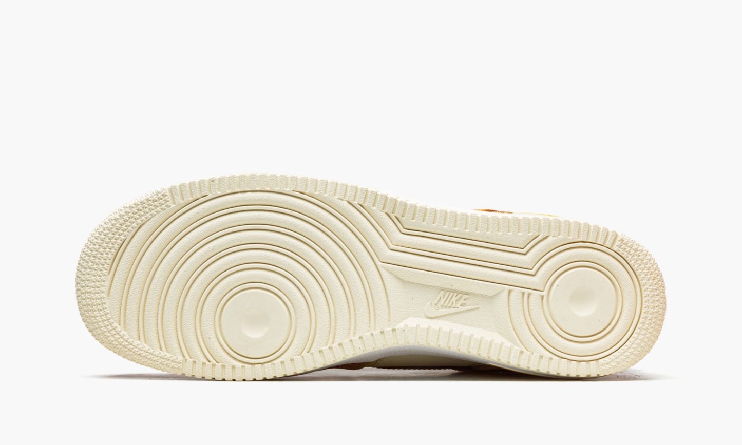 1 Low 7 ��Little Accra