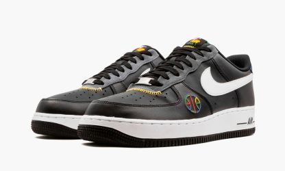 1 Low 7 LV8 ��Live Together, Play Together