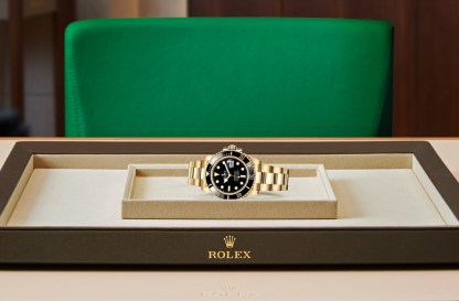 Rolthtex SUBMARINER DATE Oyster, 41 mm, Oystersteel m126618ln-0002