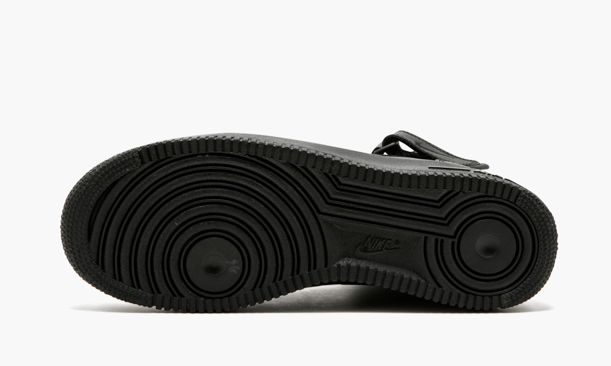 Mid 7 ��Triple Black