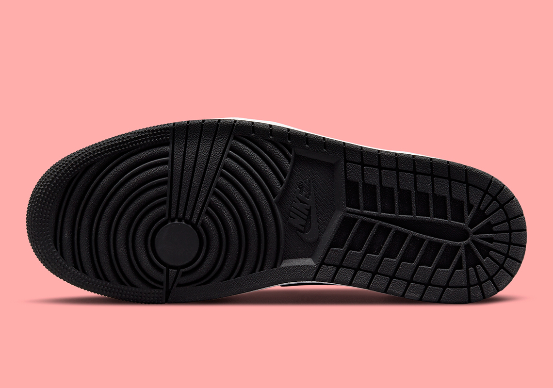 Retro Low OG 'Bleached Coral' CZ0790-061