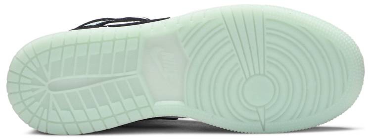 1 Mid SE GS 'Glow in the Dark Panda' BQ6931-103