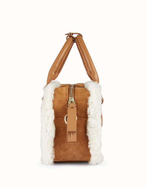 AUSTRthtALIAN SHEPthtHERD Shayla Bag