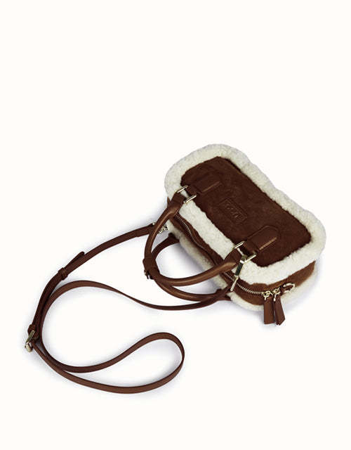 AUSTRthtALIAN SHEPthtHERD Shayla Bag