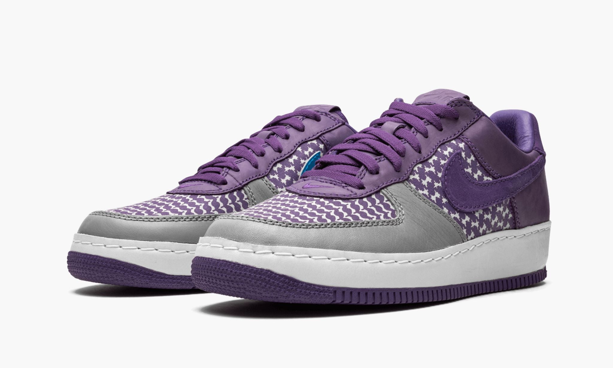 1 Low IO Premium ��UNDFTD Inside Out