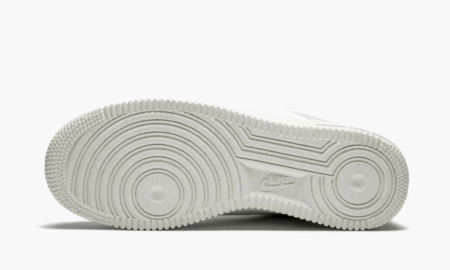 1 Low ��A-Cold-Wall White