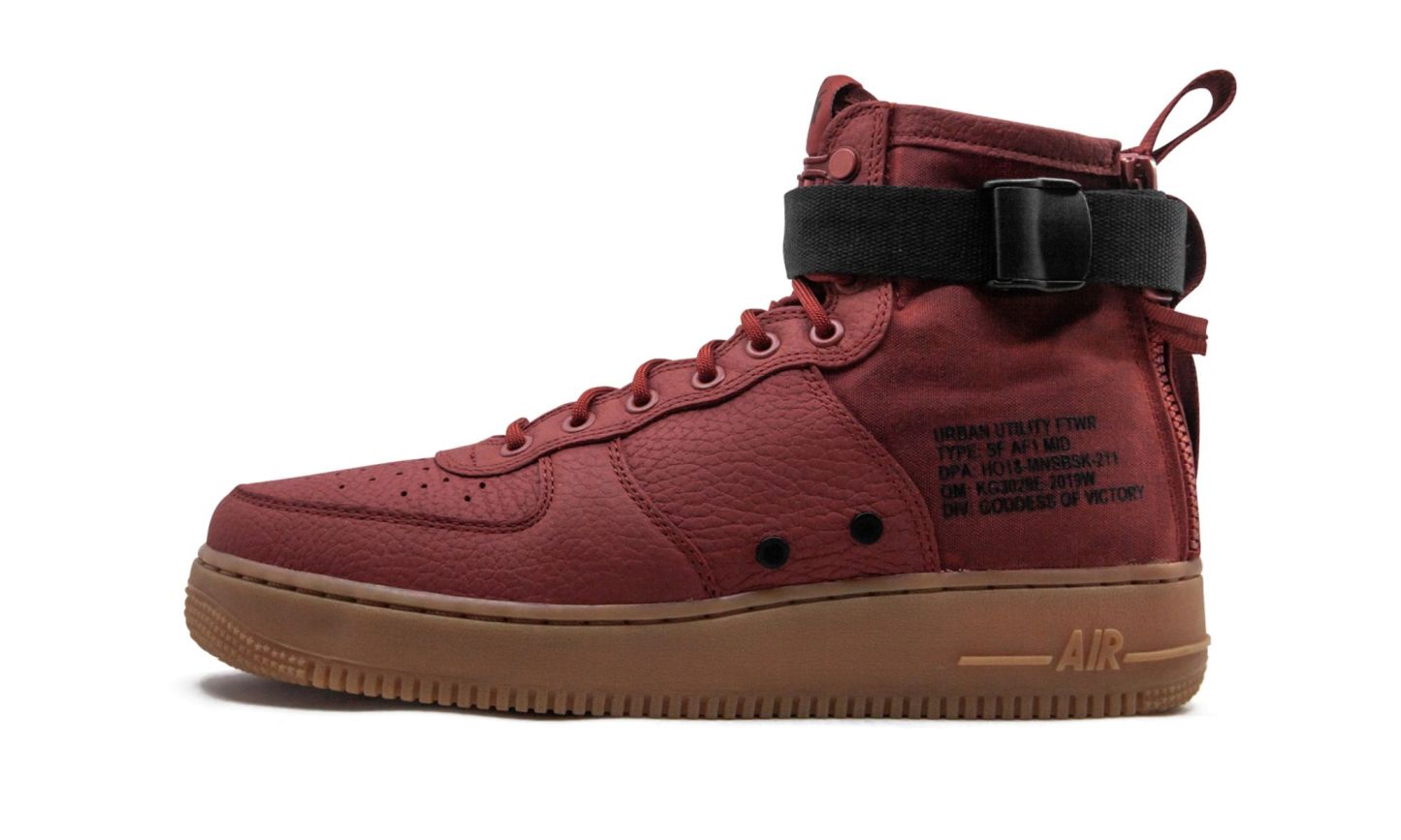 1 Mid 'Dune Red'