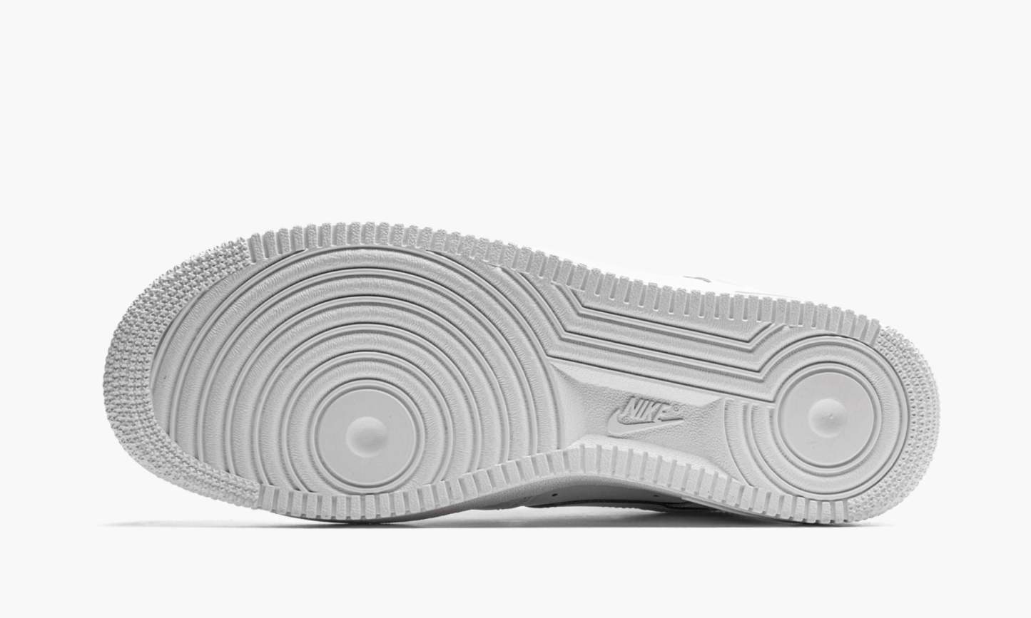 High 7 ��Triple White