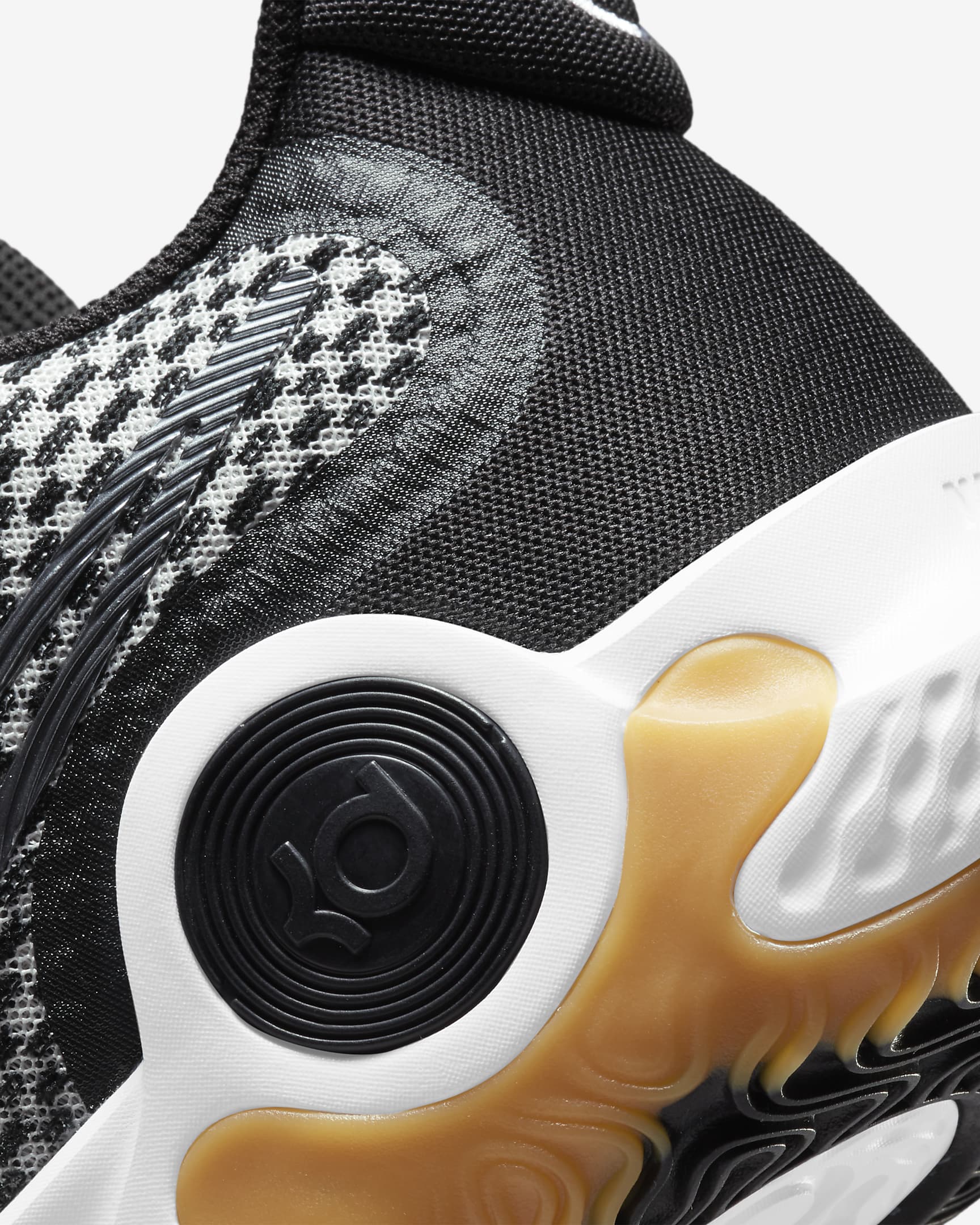 Men's Basketball Shoes