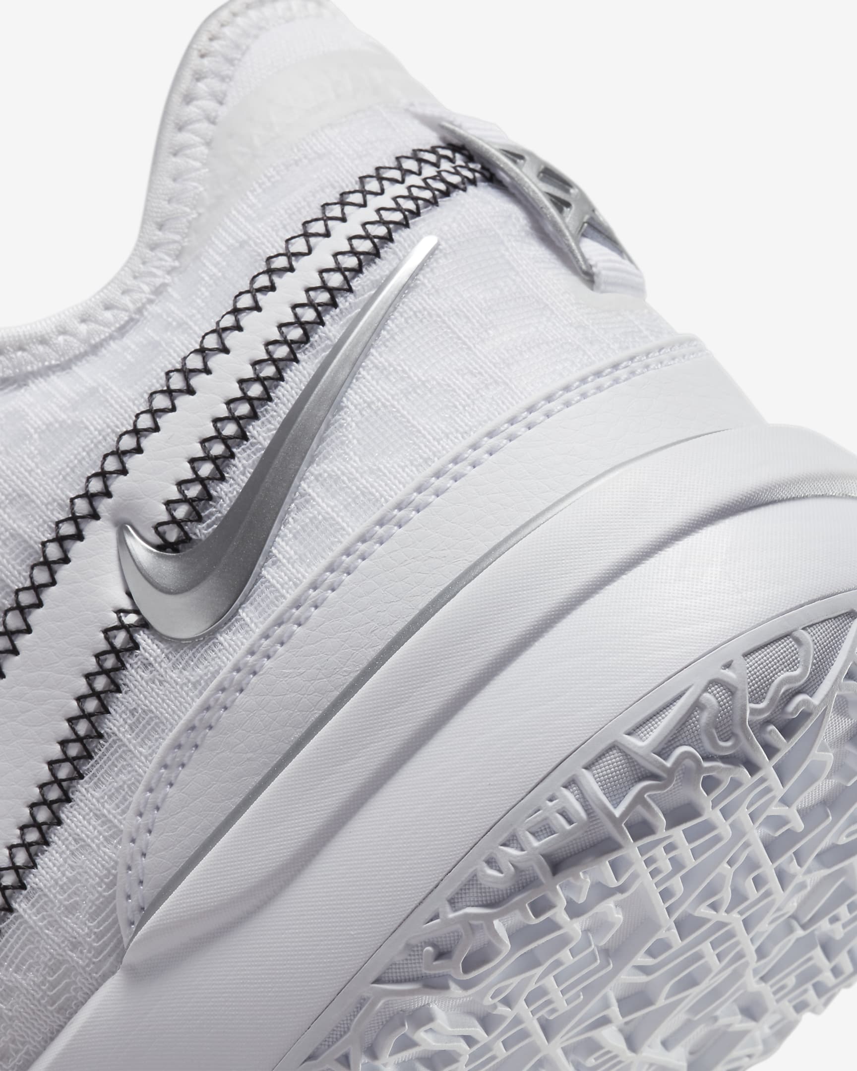 Men's Basketball Shoes