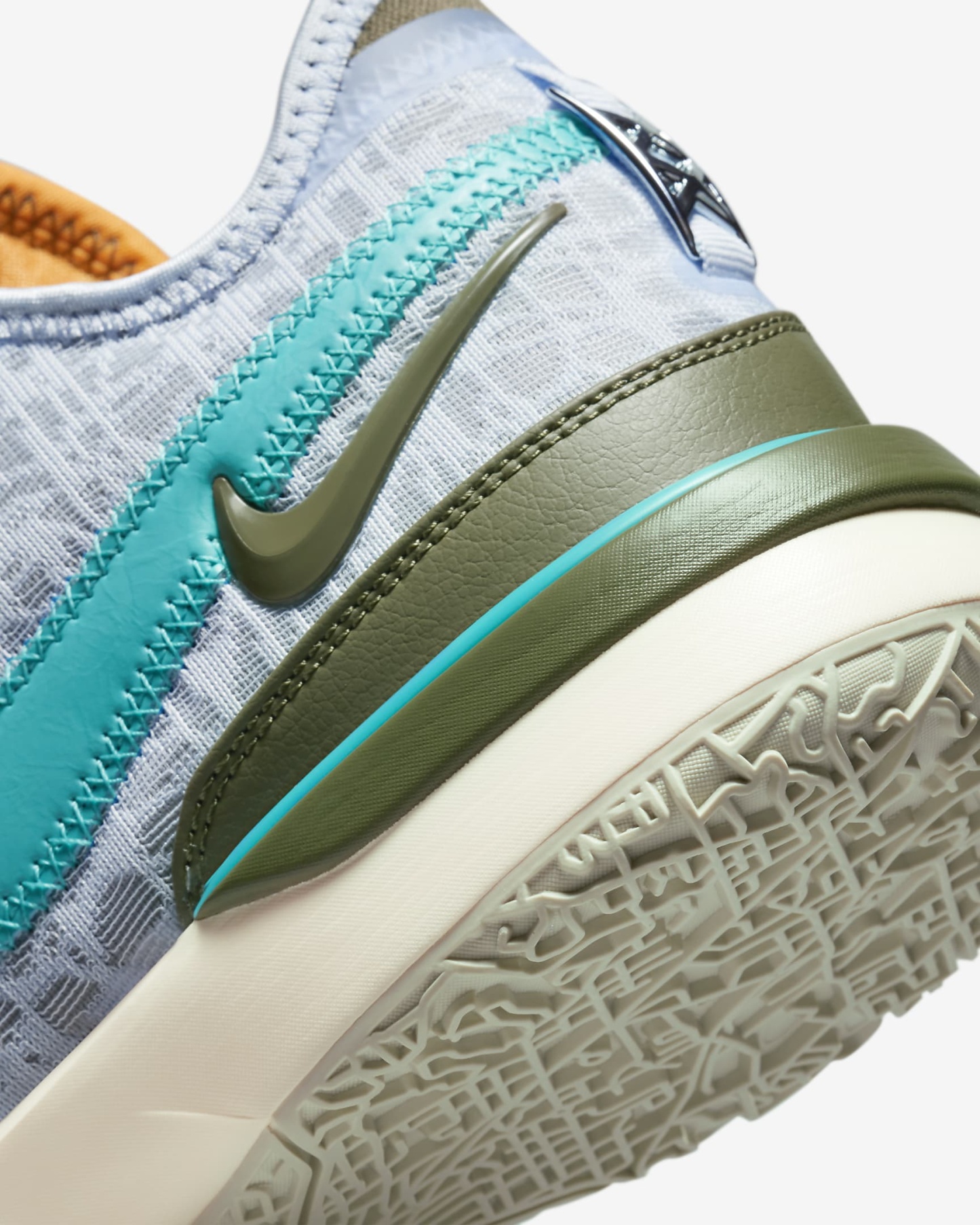 Men's Basketball Shoes