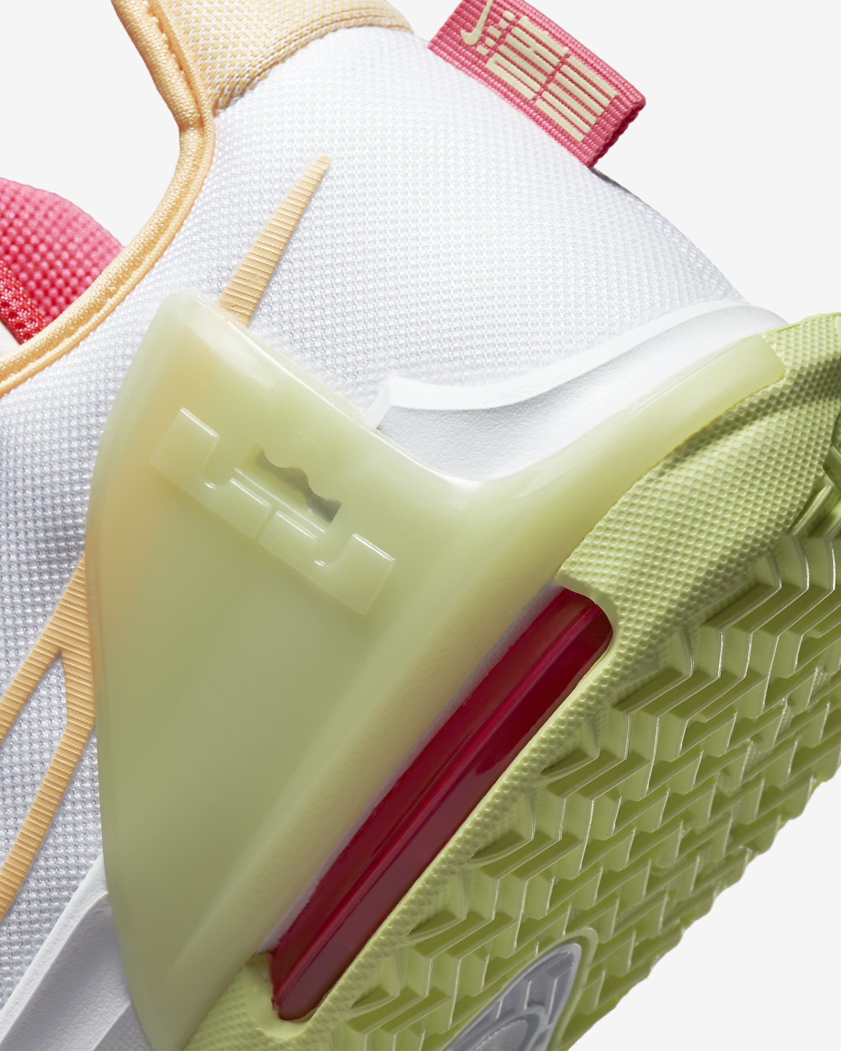 Women's Basketball Shoes