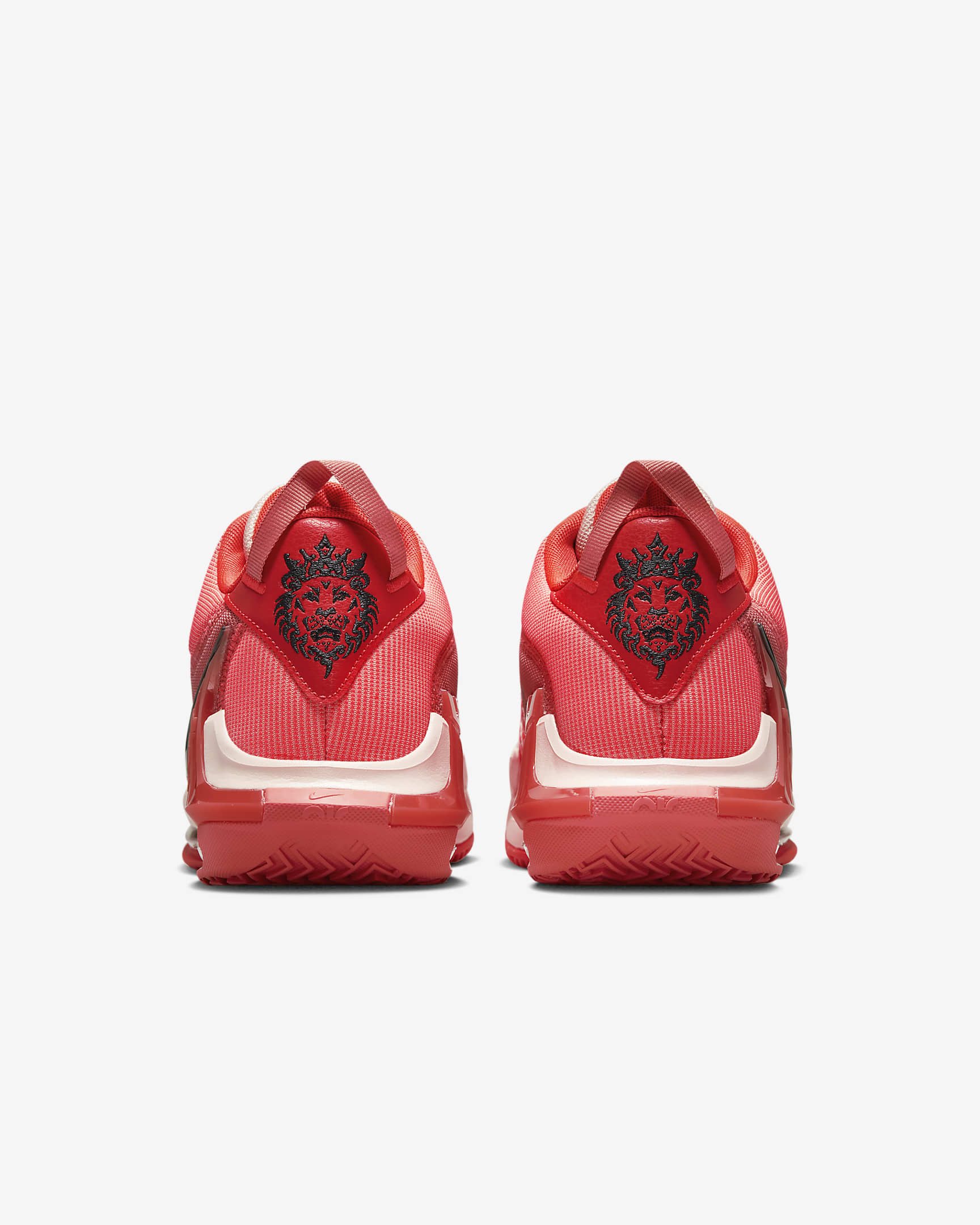 Men's Basketball Shoes