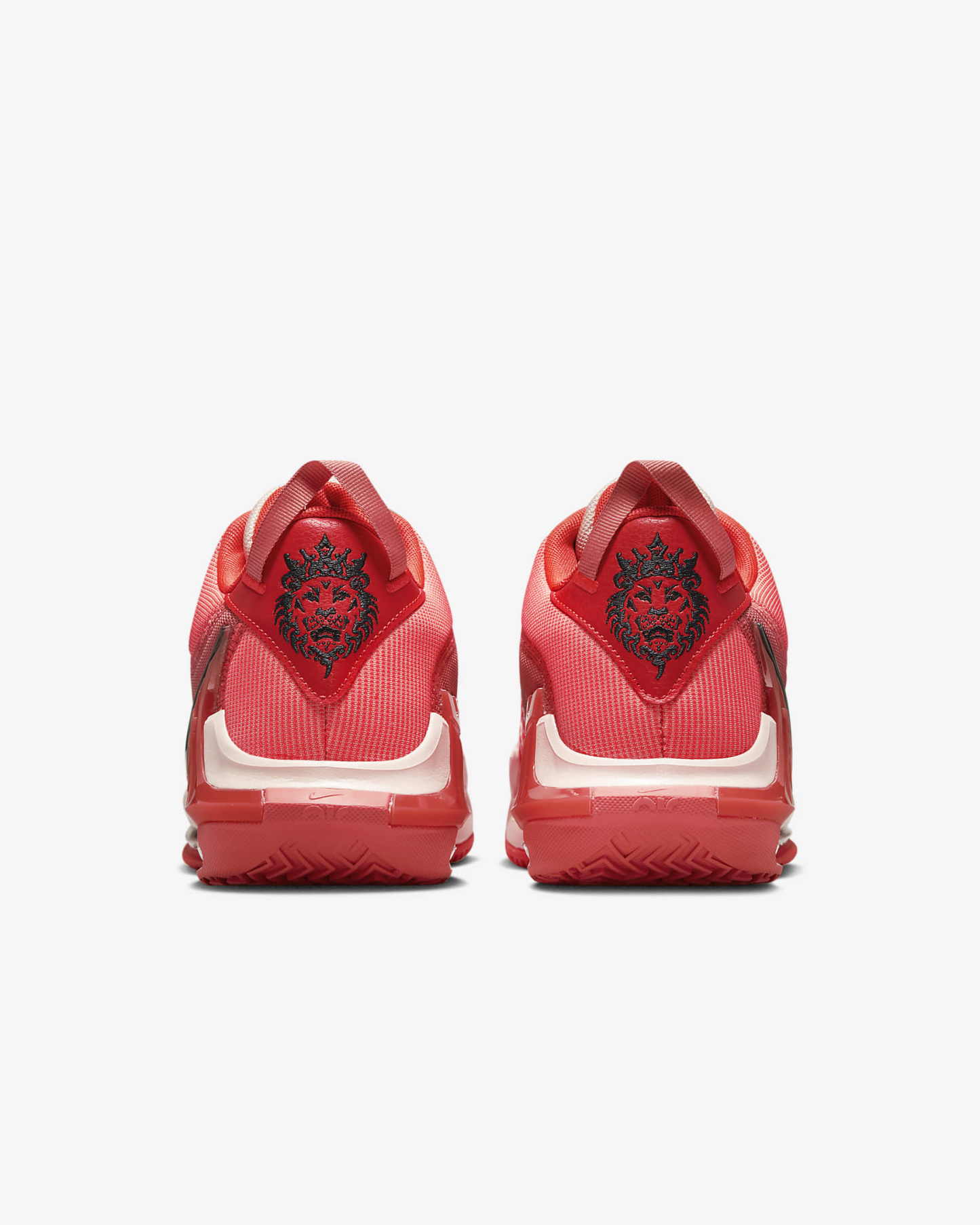 Men's Basketball Shoes