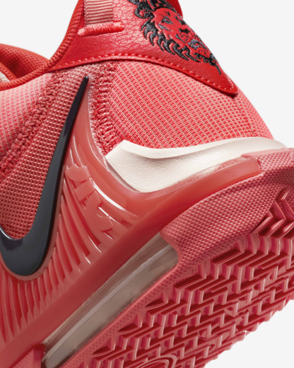 Men's Basketball Shoes