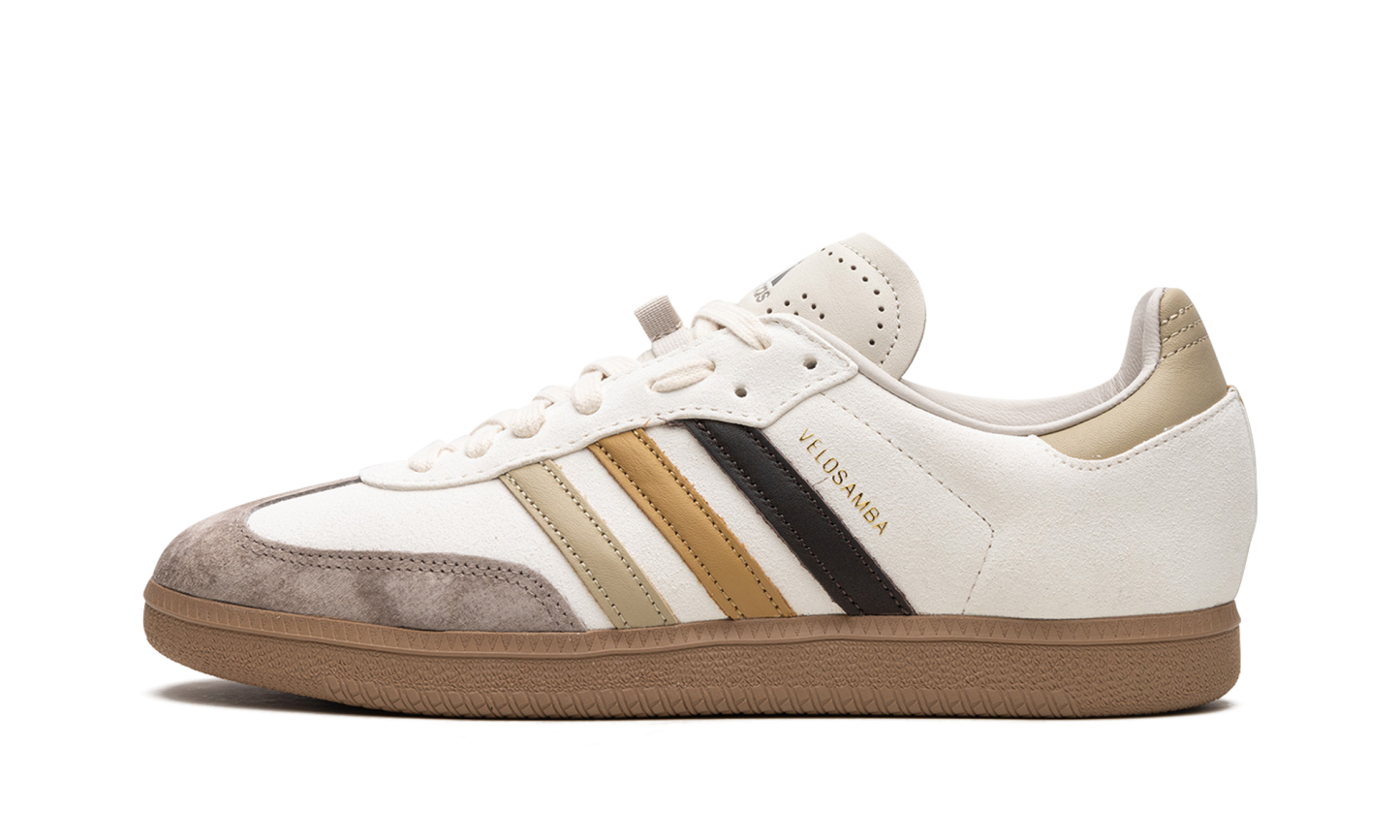 Adithtdas Velosamba "END - Social Cycling"