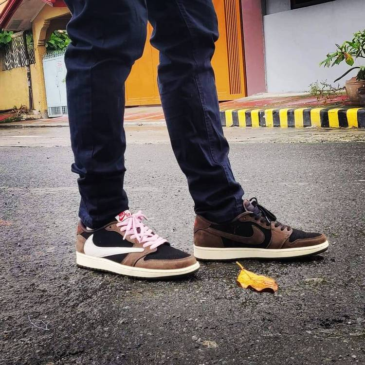 Low 'Mocha' CQ4277-001