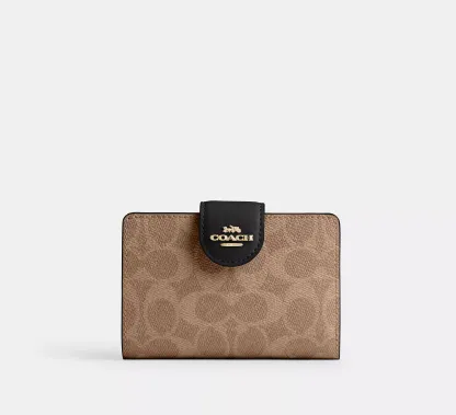 Medium Corner Zip Wallet In Signature Canvas