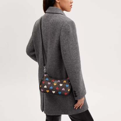Coathtch  Teri Shoulder Bag In Signature Canvas With Heart Print
