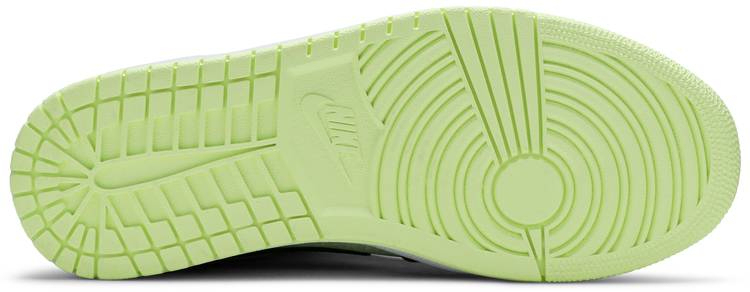 Wmns Mid SE 'Black Barely Volt' CV5276-003