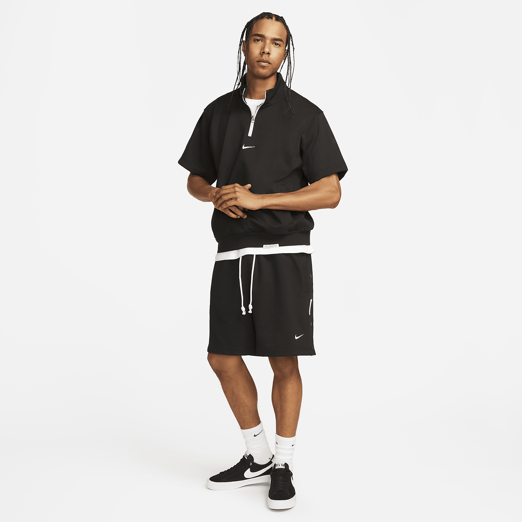 Dri-FIT Standard Issue - Men's 1/4-Zip Short-Sleeve Basketball Top