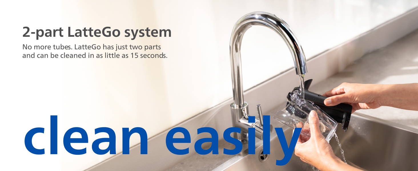 Coffee machine LatteGo easy to clean