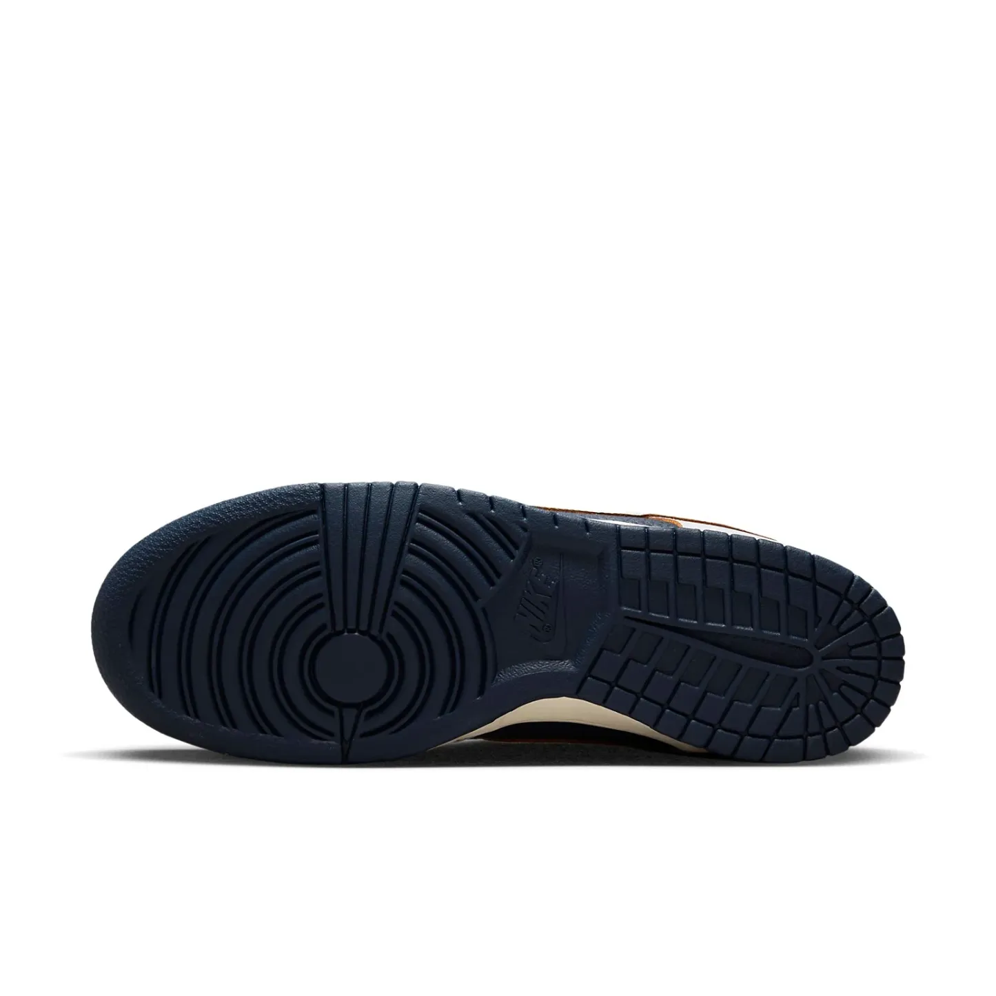 nitthhke  SB Dunk Low 'New York'