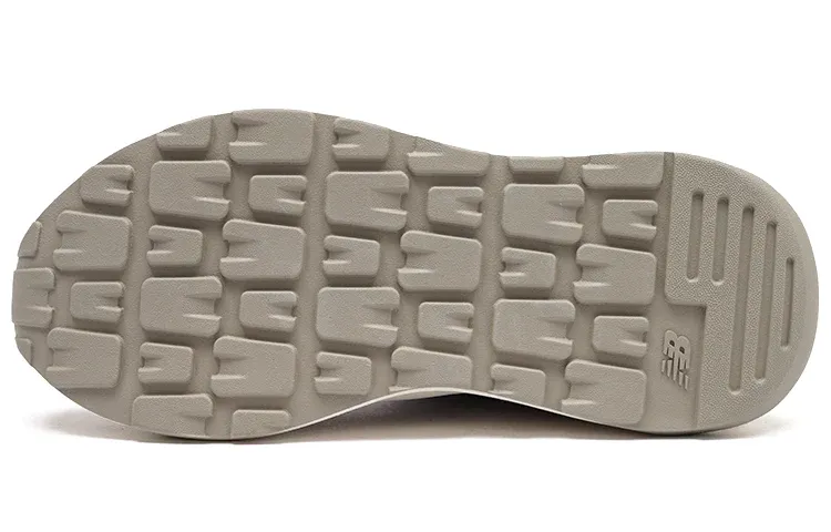 New Baltthhance 57/40 'Moonbeam Mindful Grey'